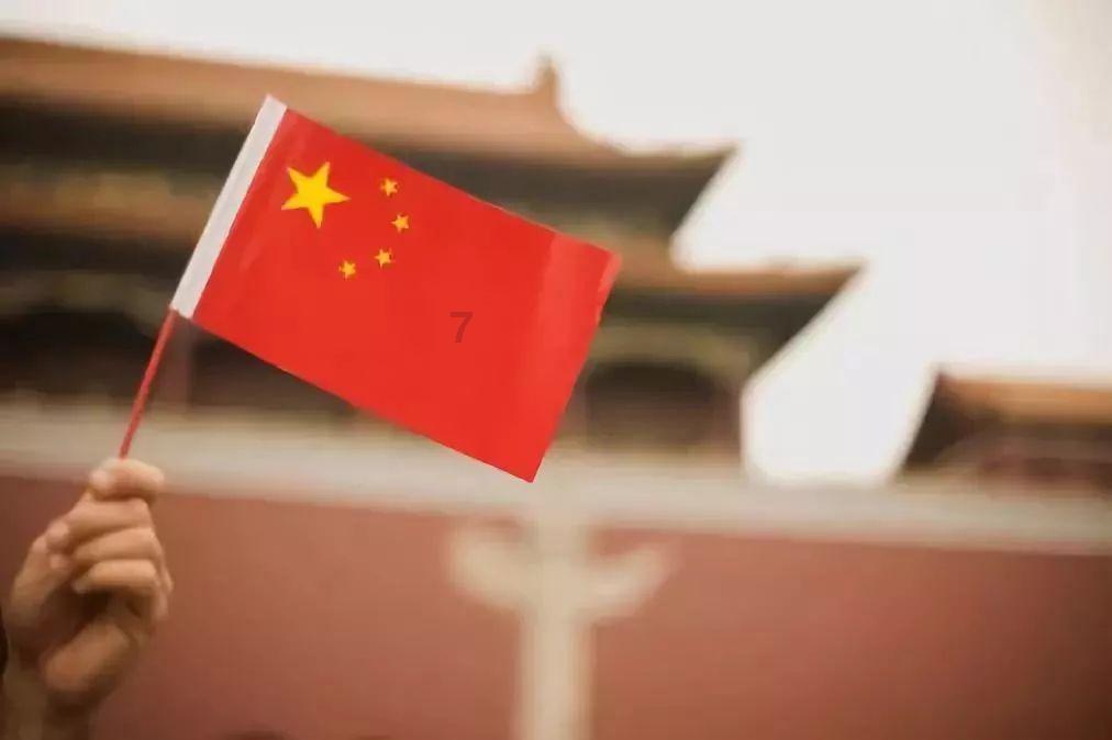 学什么专业技能前景不错？